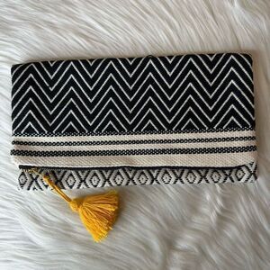 Tribe Alive X Canary Foldable Clutch